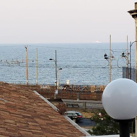 Terrazza Fama Villa Catania-Fontanarossai nemzetközi repülőtér Kültér fotó