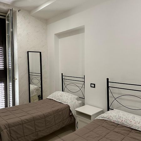 Terrazza Fama Villa Catania-Fontanarossai nemzetközi repülőtér Kültér fotó